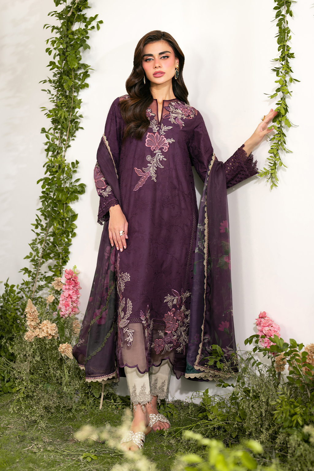 Festive Edition Lawn '25 By Iznik
