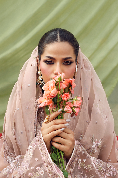 Romansiyyah Luxury Formal '25 By Emaan Adeel