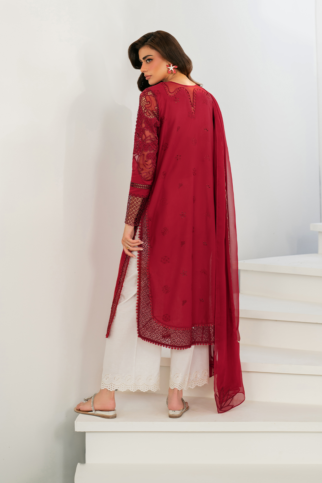 Festive Edition Lawn '25 By Iznik