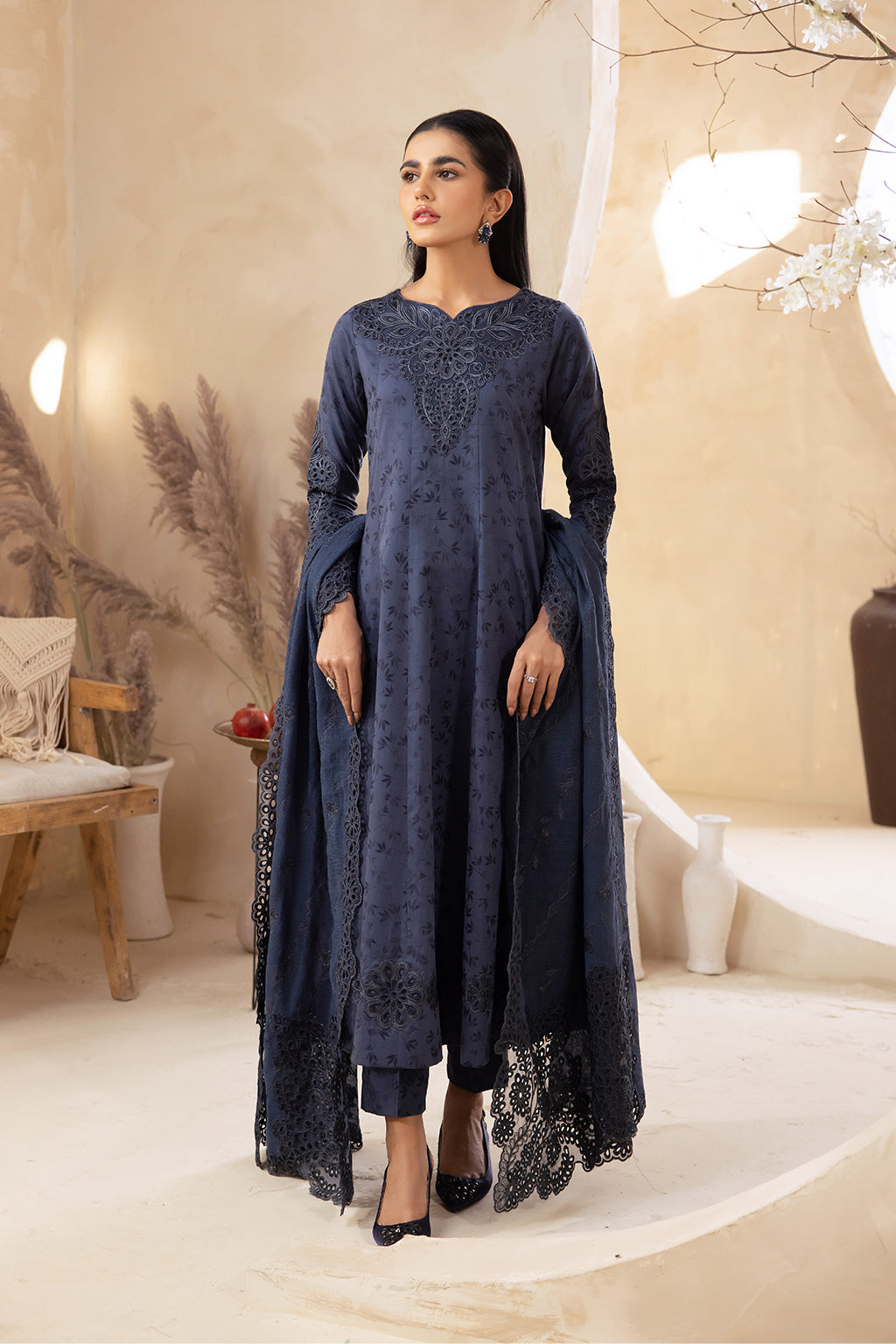 IZNIK Luxury Winter Collection 23 ( ILW-02 )