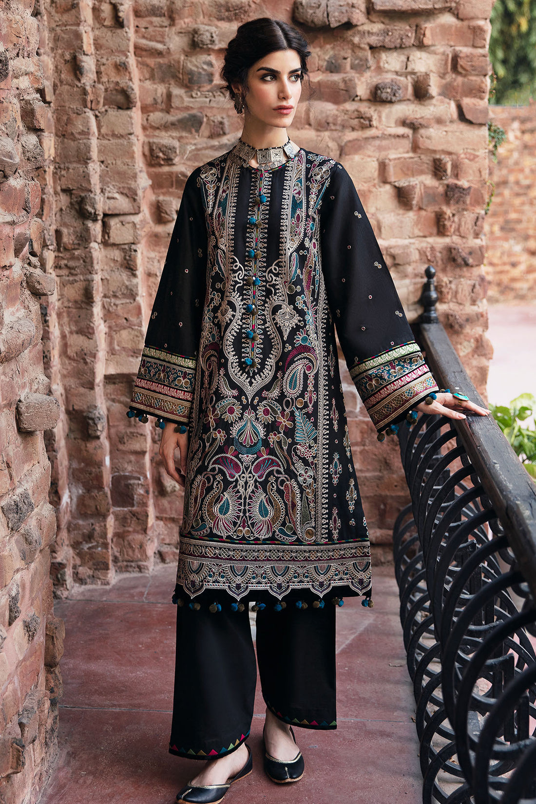 Jazmin Present Dastak Embroidered Luxury Winter Collection D-09