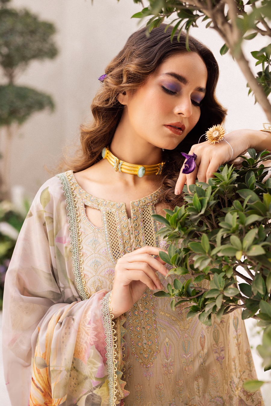 IZNIK Dahlia Luxury Lawn Collection 03