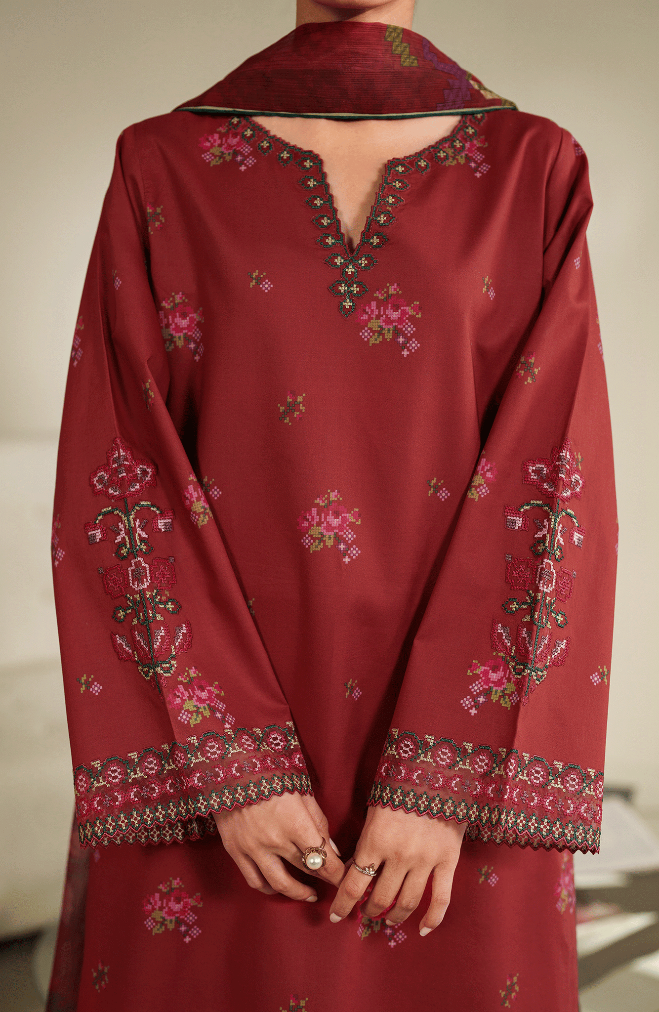 Ilara - Unstitched Cambric Edit - '25 By Seran