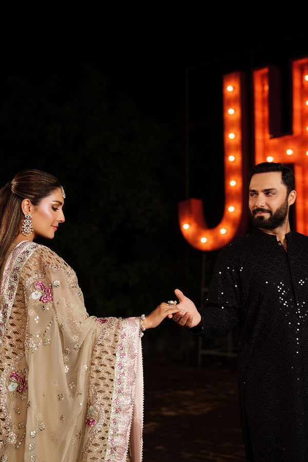 Nureh's Jhoomro Wedding Edition 25