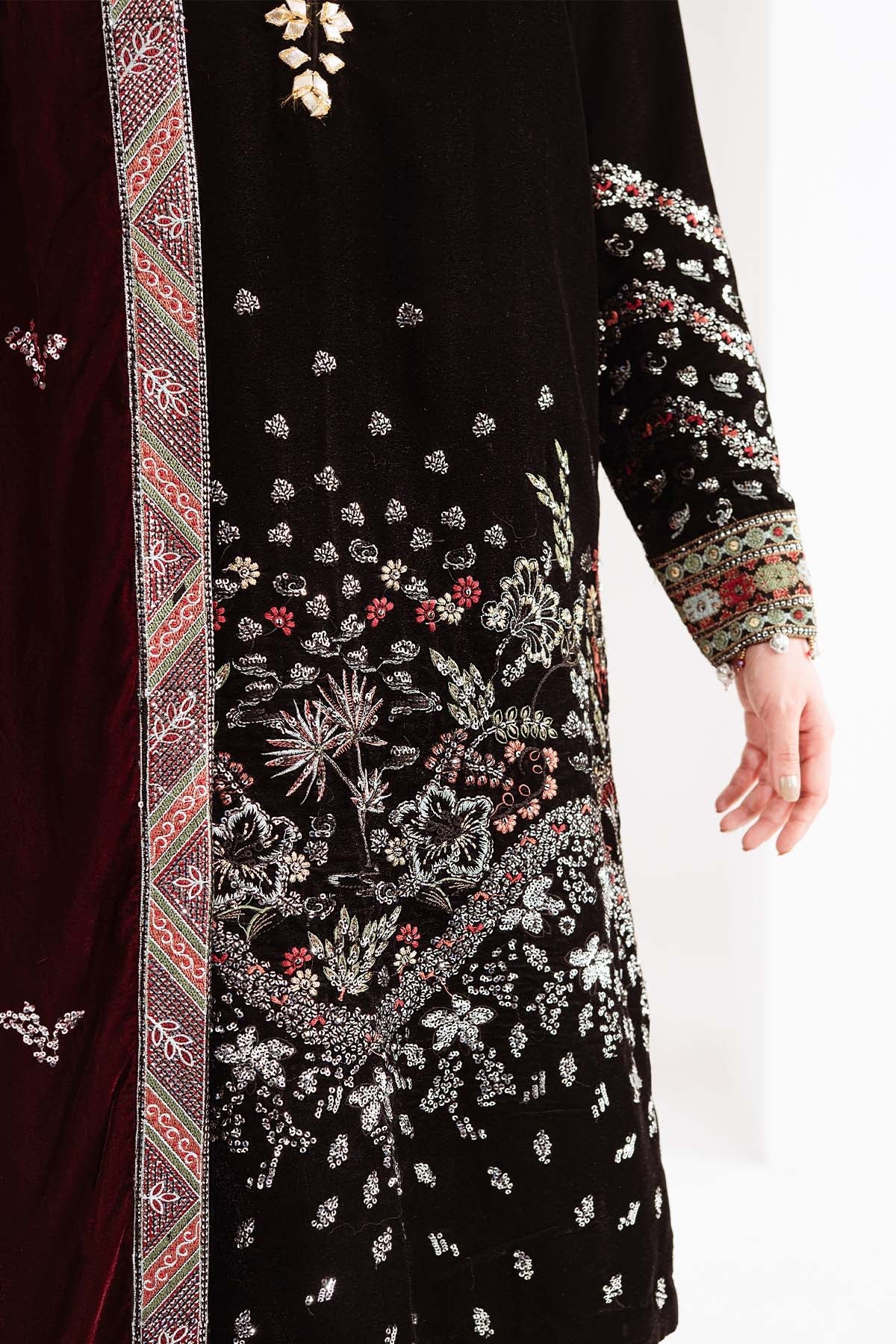 Nureh Maya Velvet 25