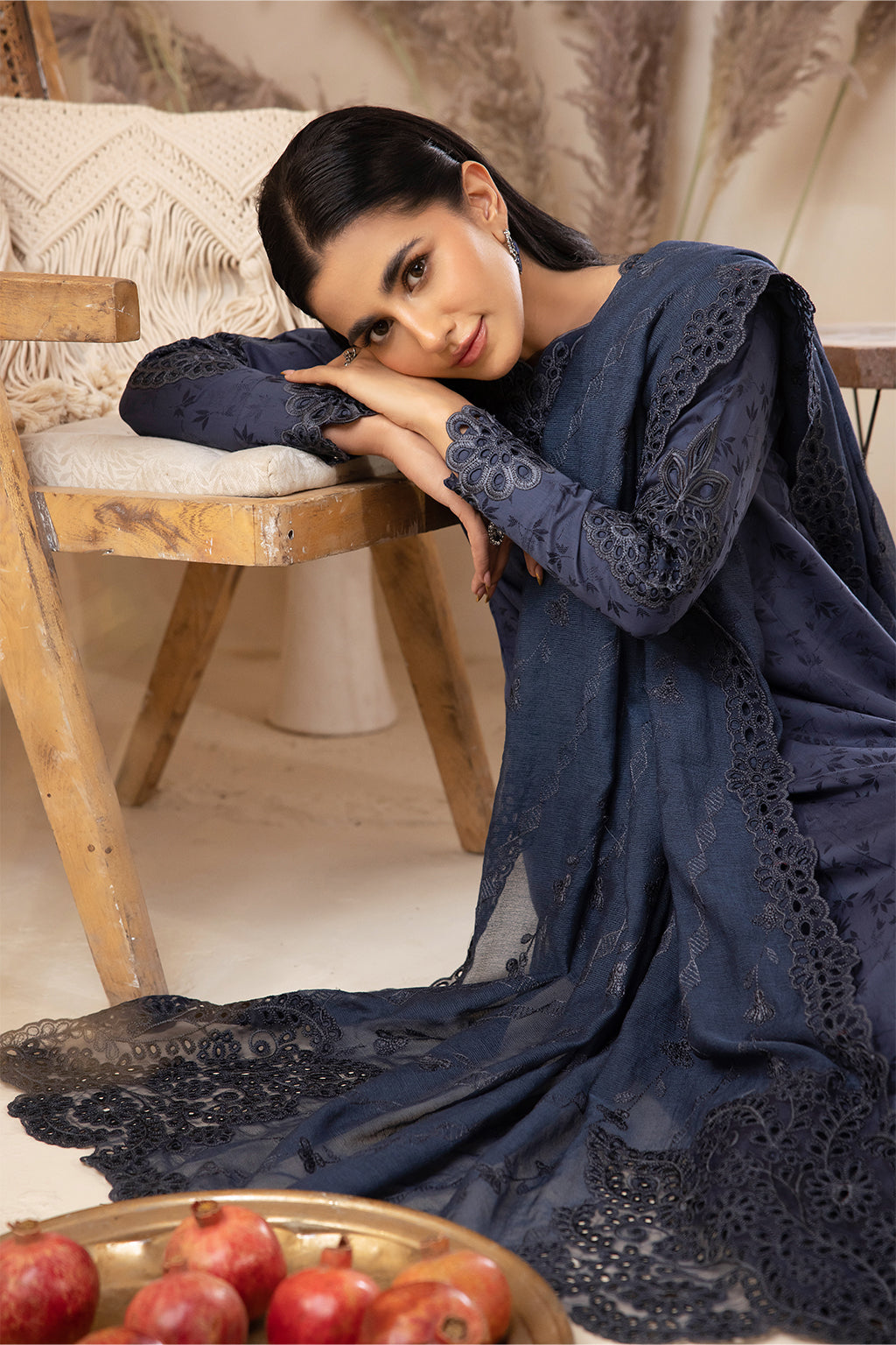 IZNIK Luxury Winter Collection 23 ( ILW-02 )