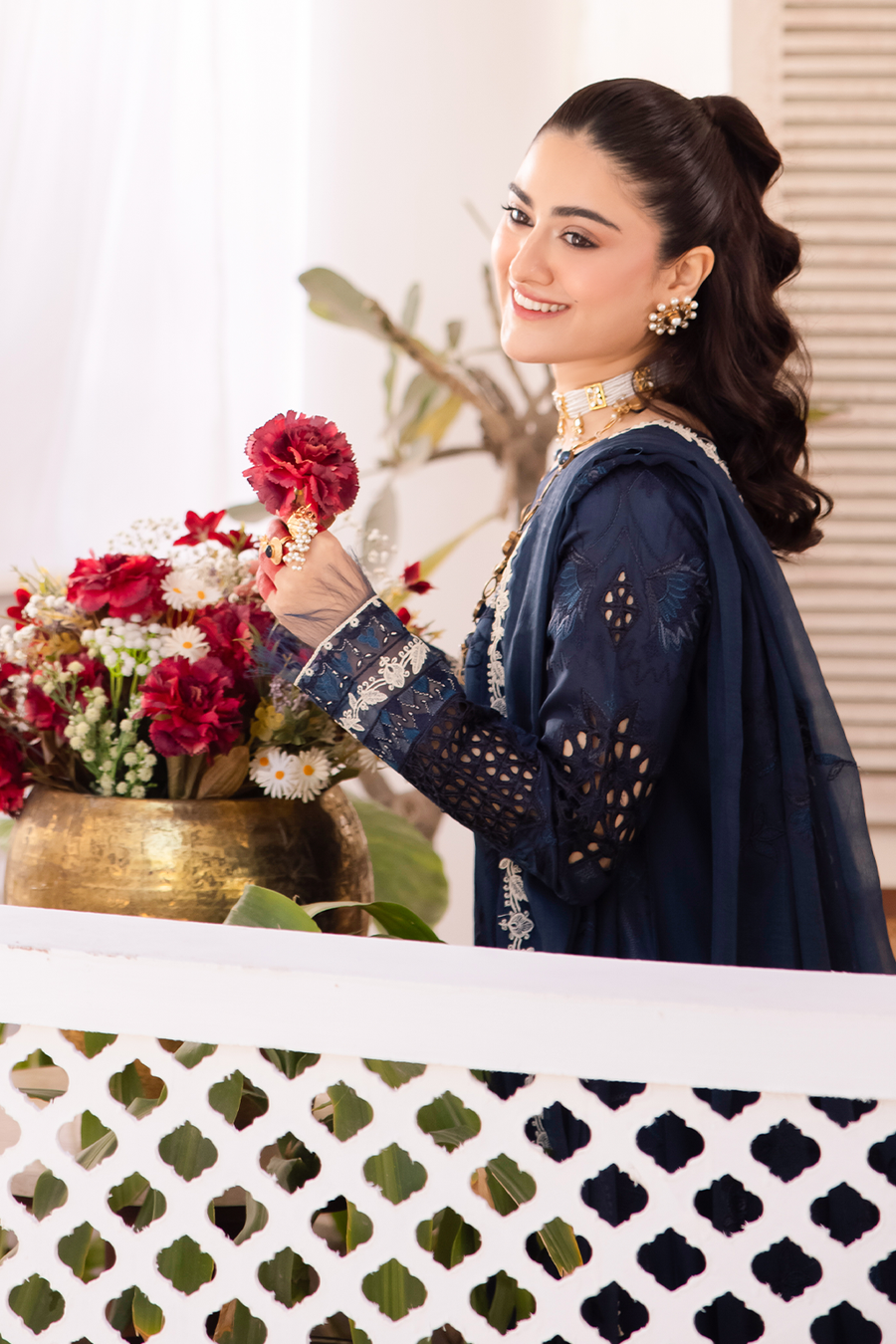 IZNIK Nani Ka Ghar Eid Collection 24 (03)