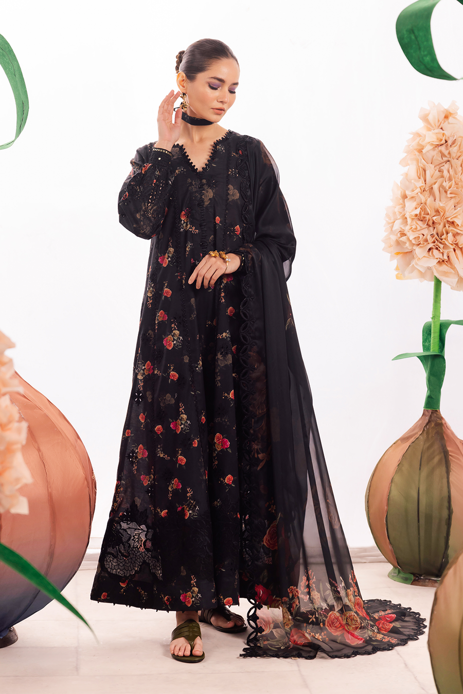 IZNIK Dahlia Luxury Lawn Collection 08