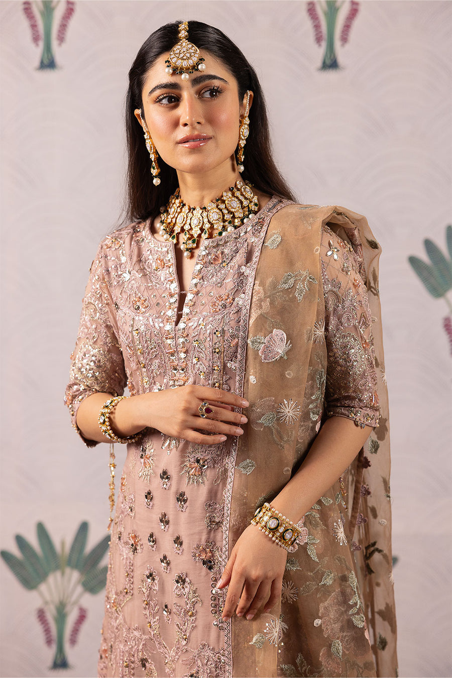 IZNIK Shendi Luxury Embroidered Chiffon Collection 04