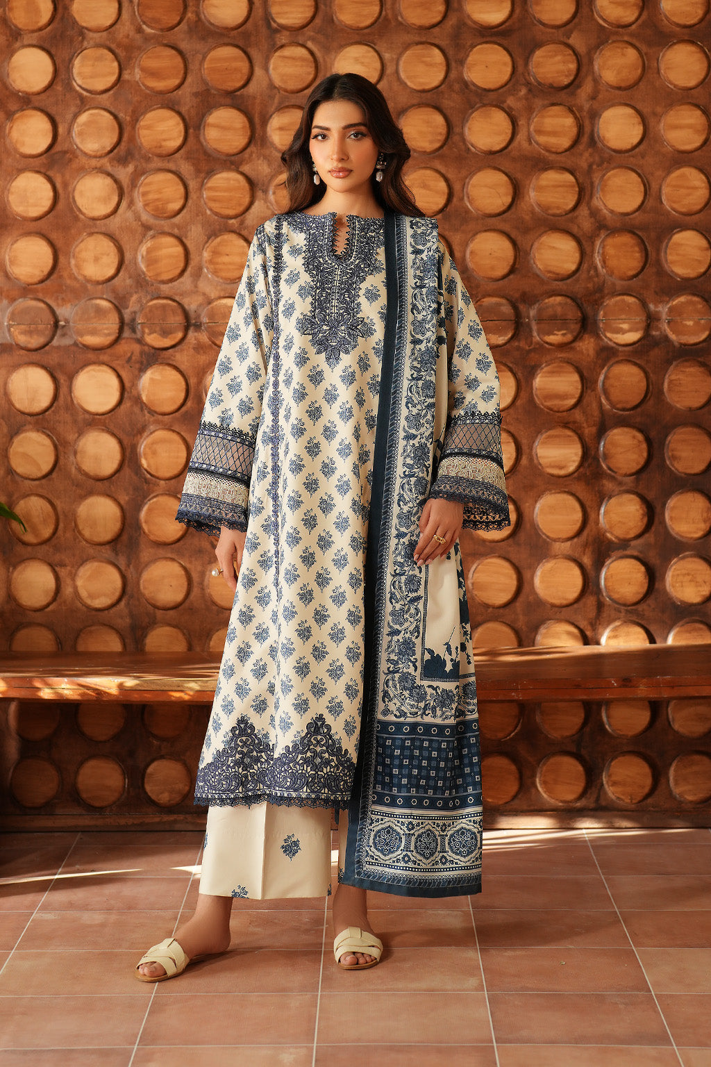Pre Fall '25 By Iznik