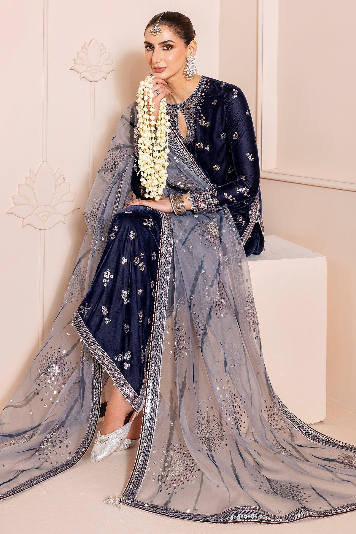 Chandani Velvet Formals '25 By Jazmin
