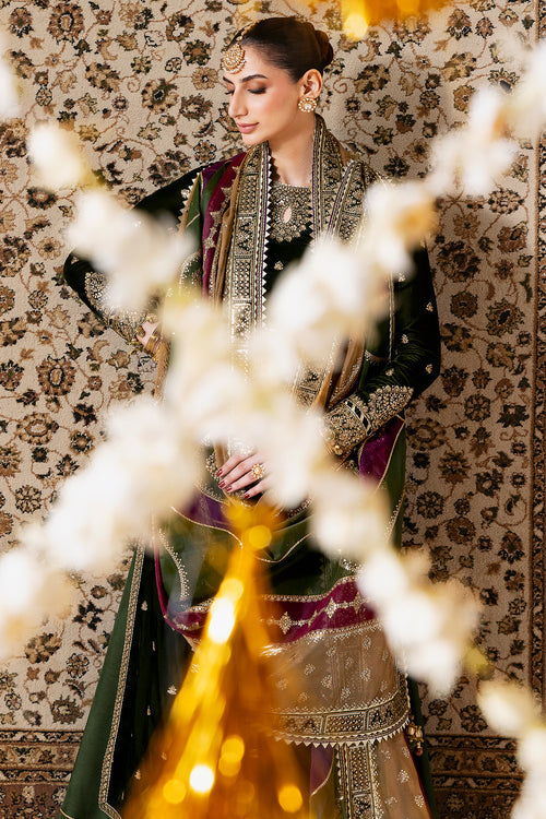 Chandani Velvet Formals '25 By Jazmin