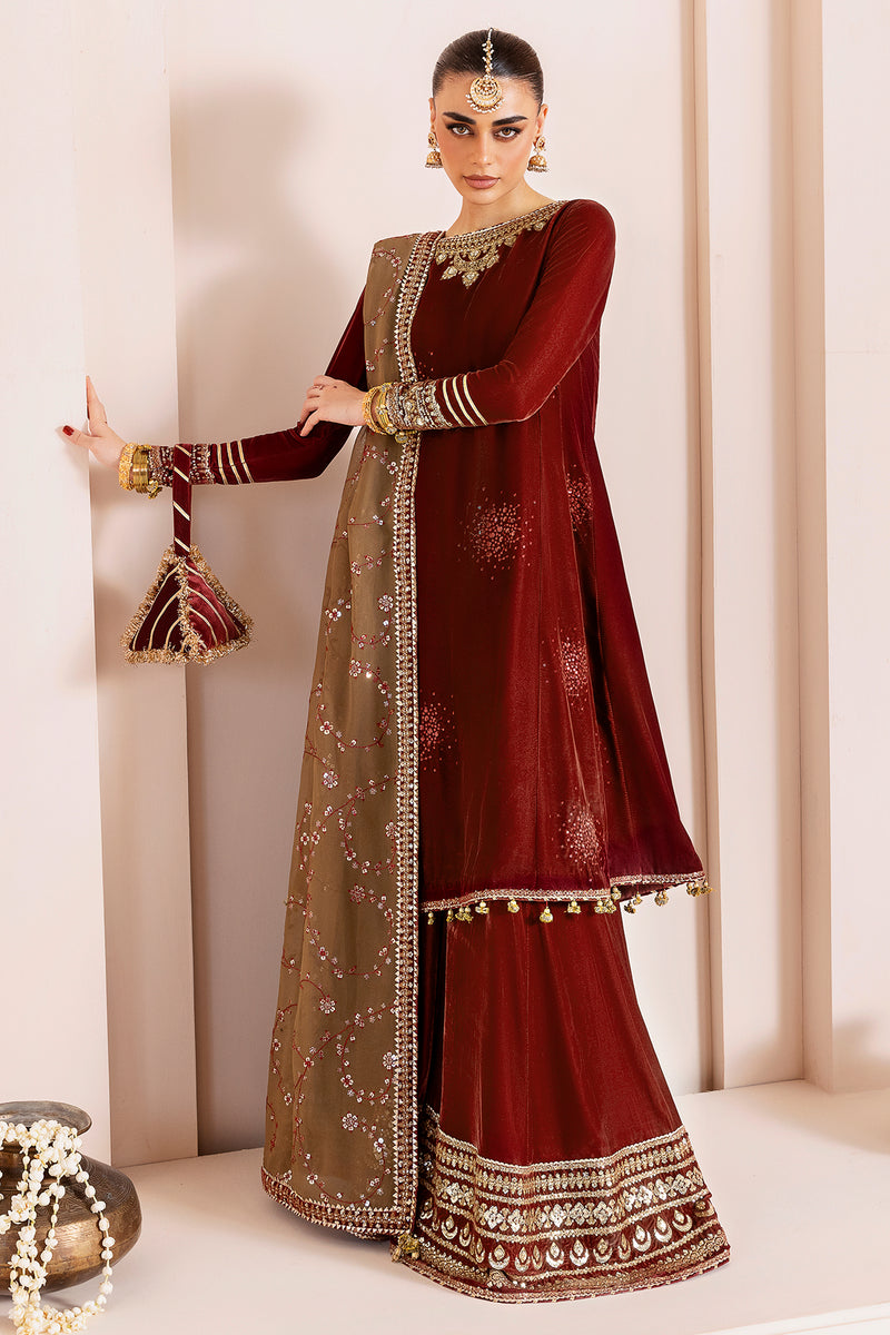 Chandani Velvet Formals '25 By Jazmin
