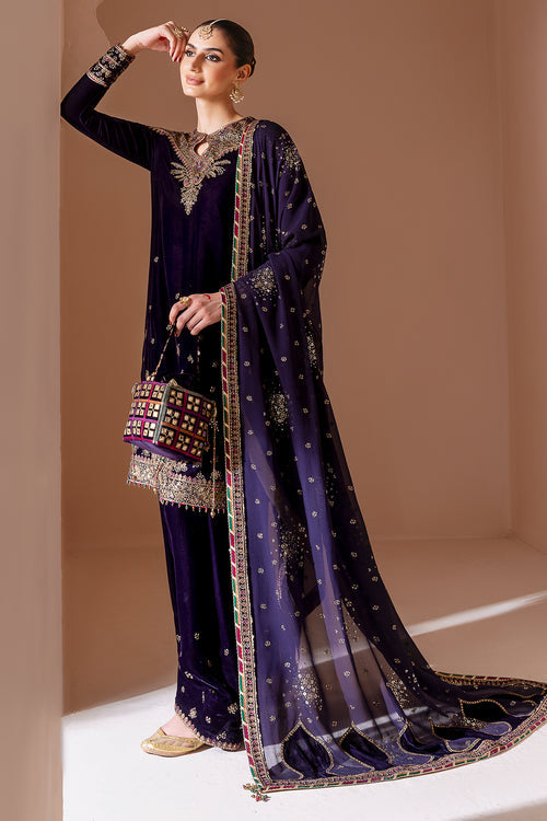 Chandani Velvet Formals '25 By Jazmin