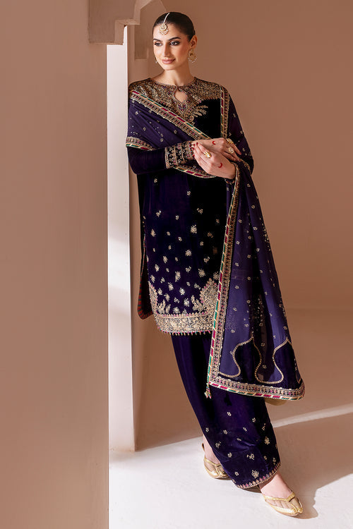 Chandani Velvet Formals '25 By Jazmin