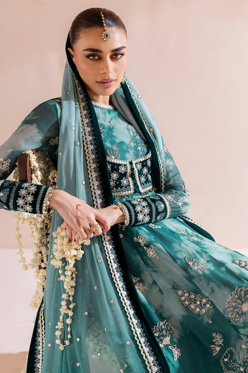 Chandani Velvet Formals '25 By Jazmin