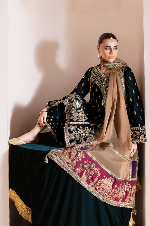 Chandani Velvet Formals '25 By Jazmin