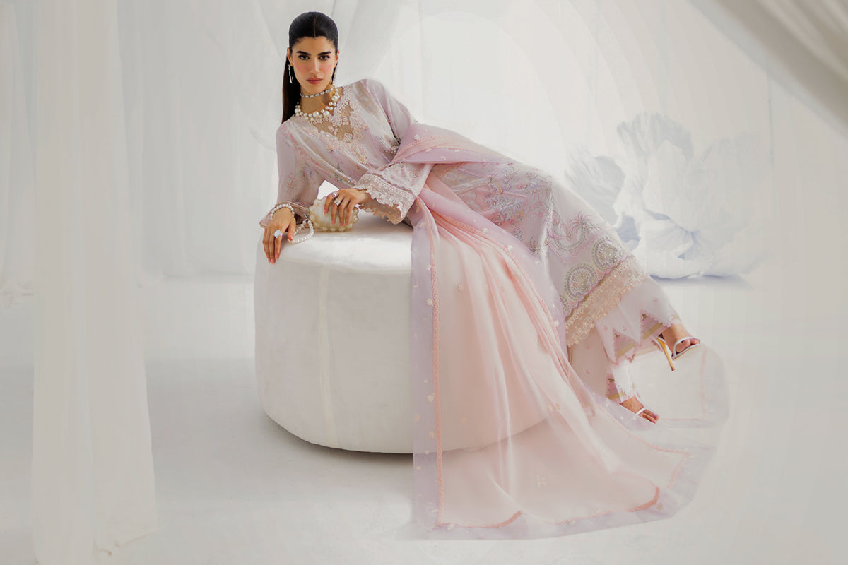 Qalamkar Luxe Silk Collection 25