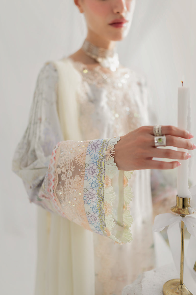 Qalamkar Luxe Silk Collection 25