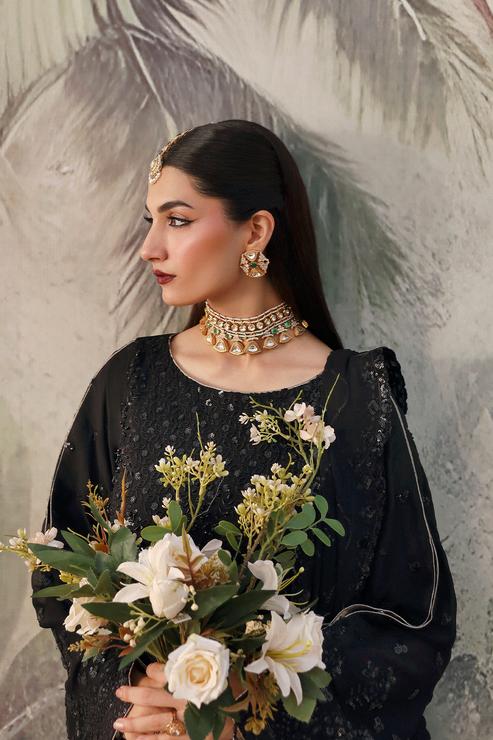 Romansiyyah Luxury Formal '25 By Emaan Adeel