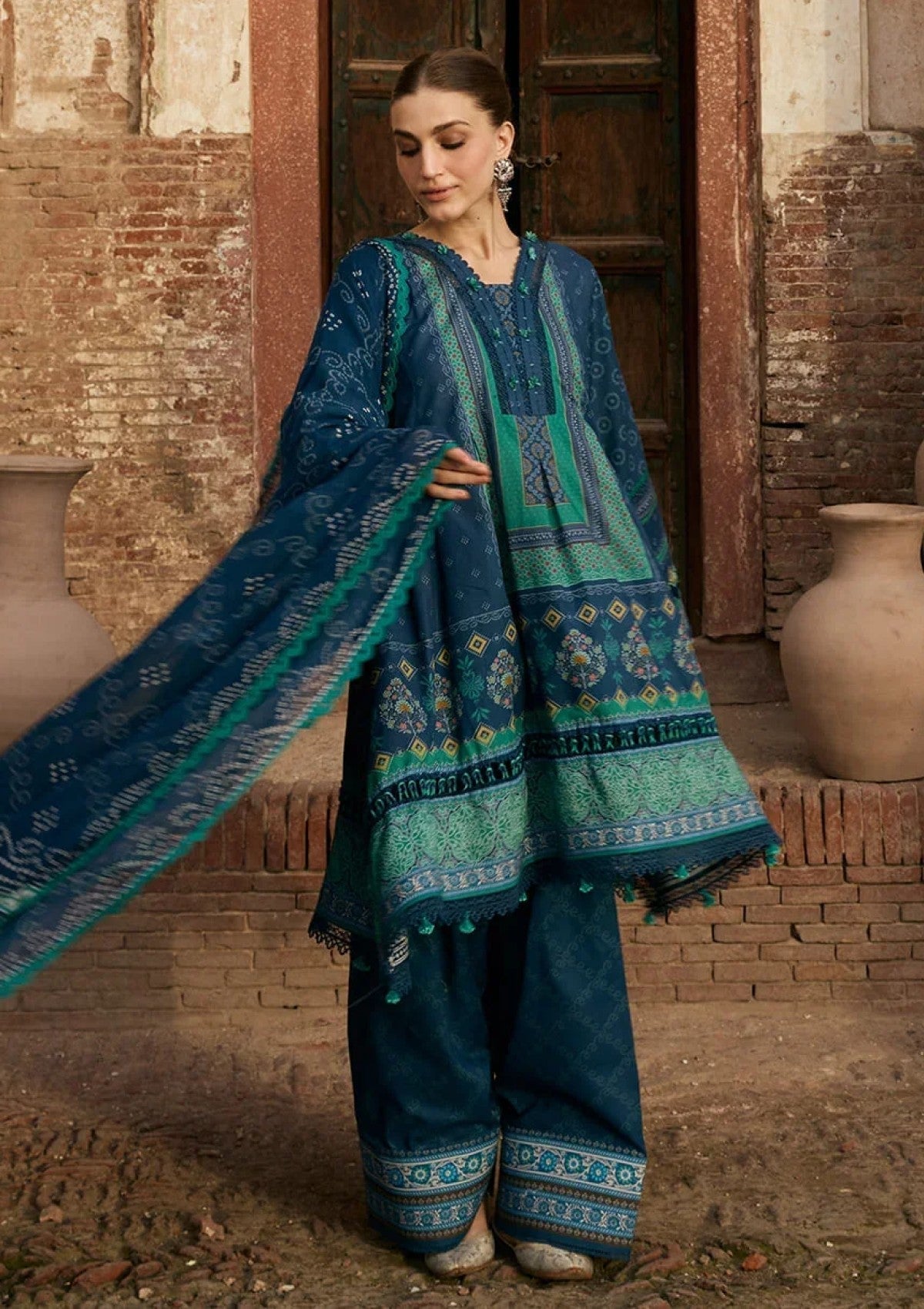 Kahf Aangan Printed Lawn Collection '26