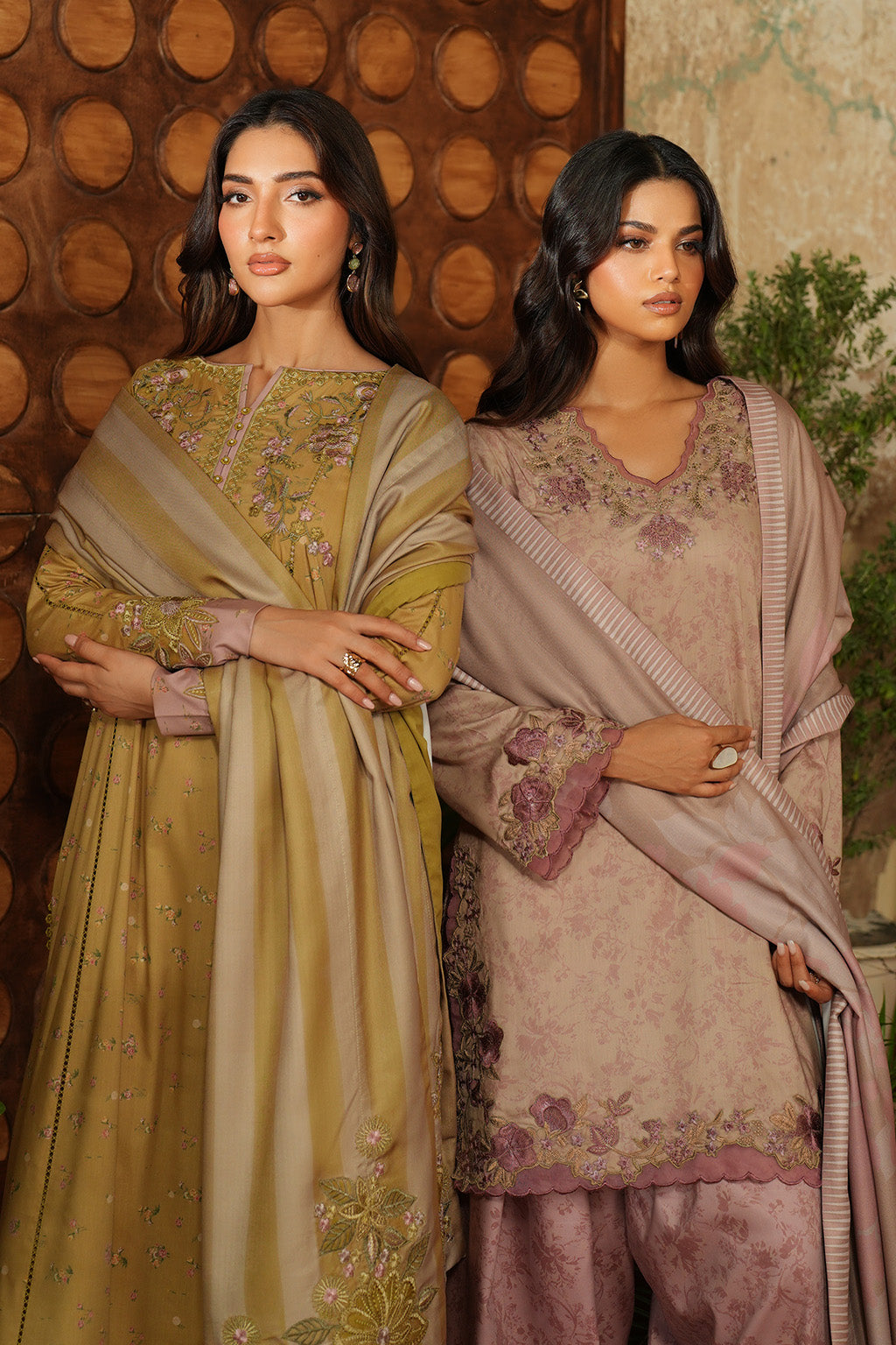 Pre Fall '25 By Iznik