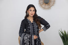 Salina By Regalia Black & White Chapter 3 Lawn Collection 24