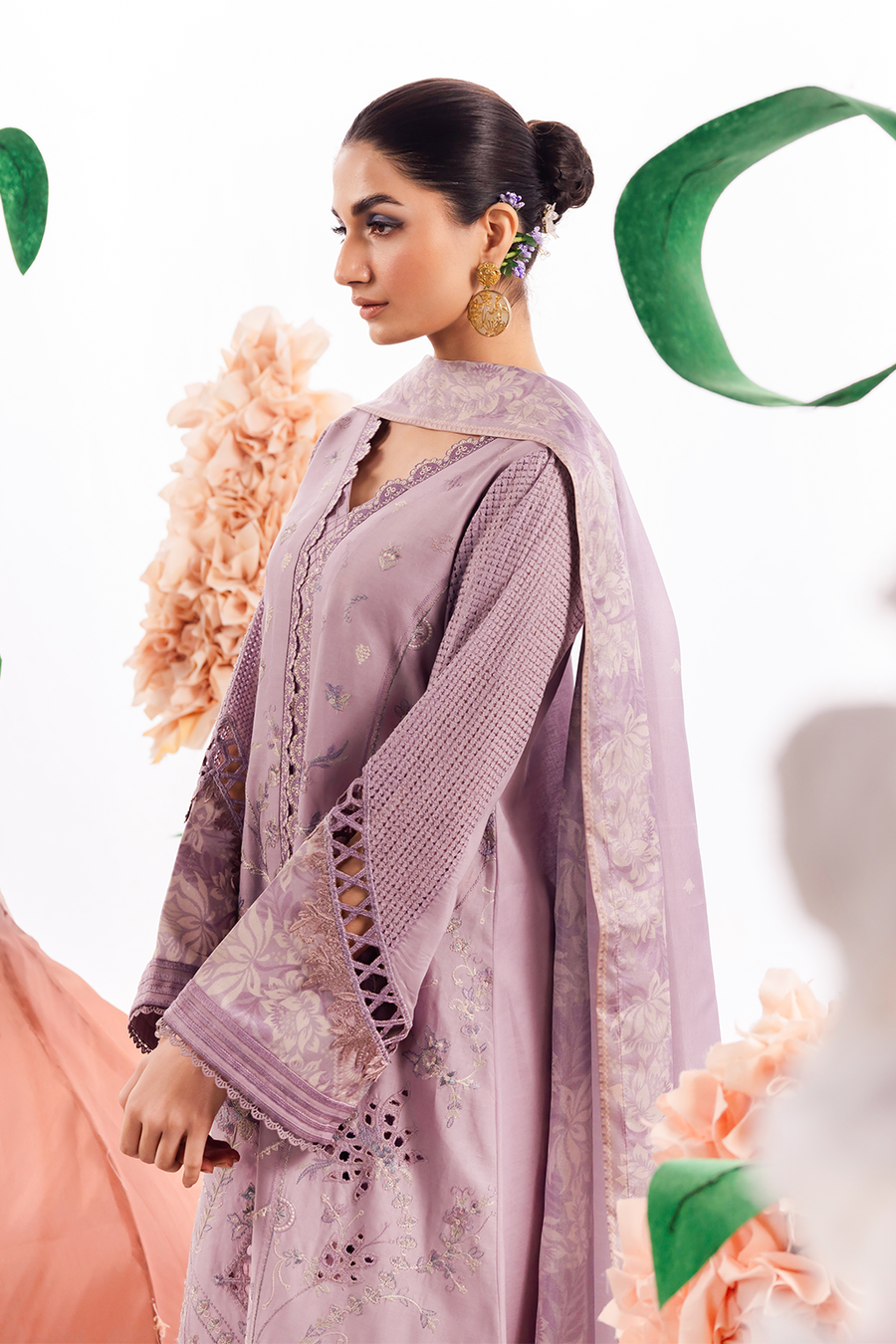 IZNIK Dahlia Luxury Lawn Collection 04