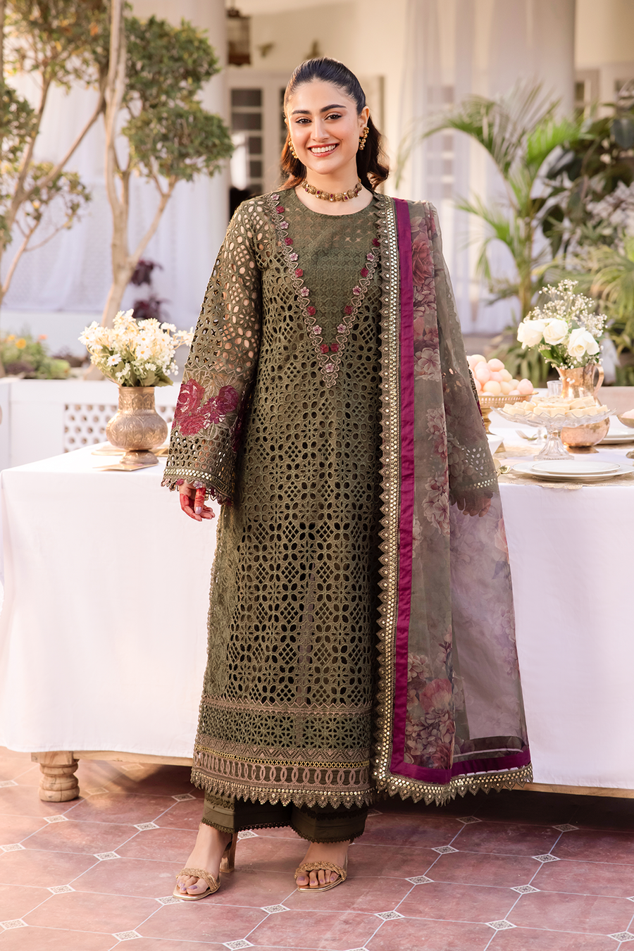 IZNIK Nani Ka Ghar Eid Collection 24 (10)