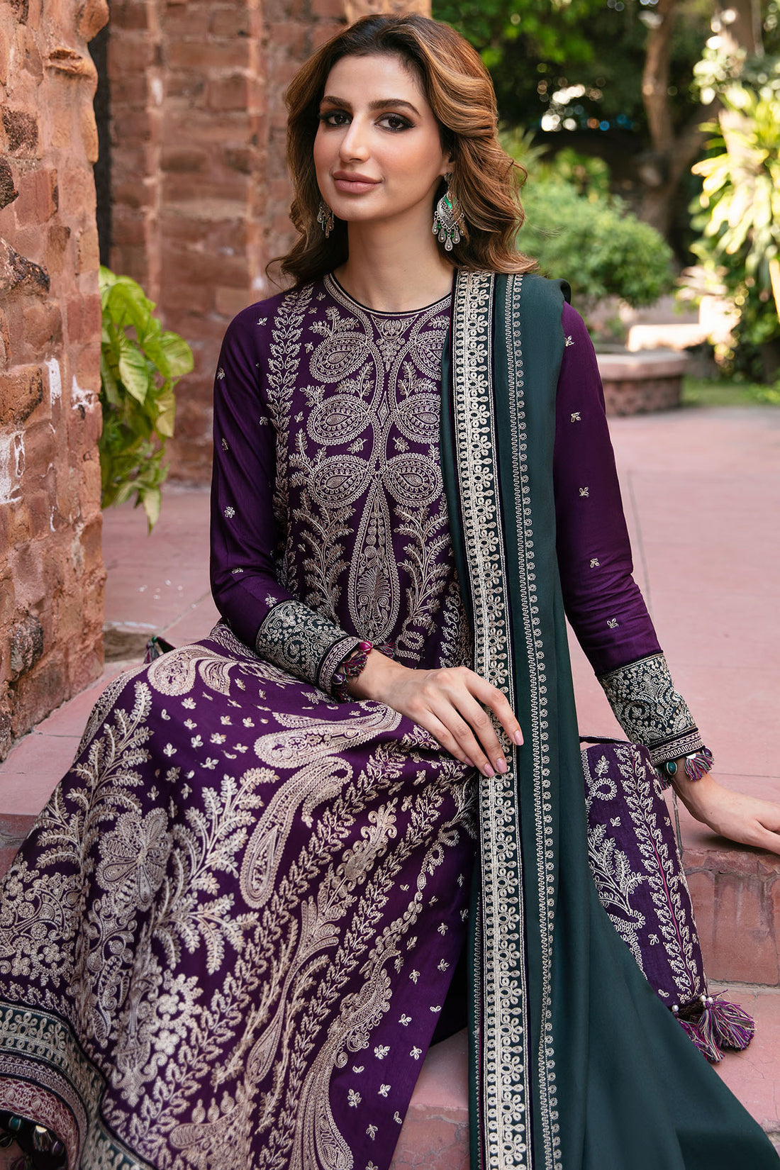 Jazmin Present Dastak Embroidered Luxury Winter Collection D-04