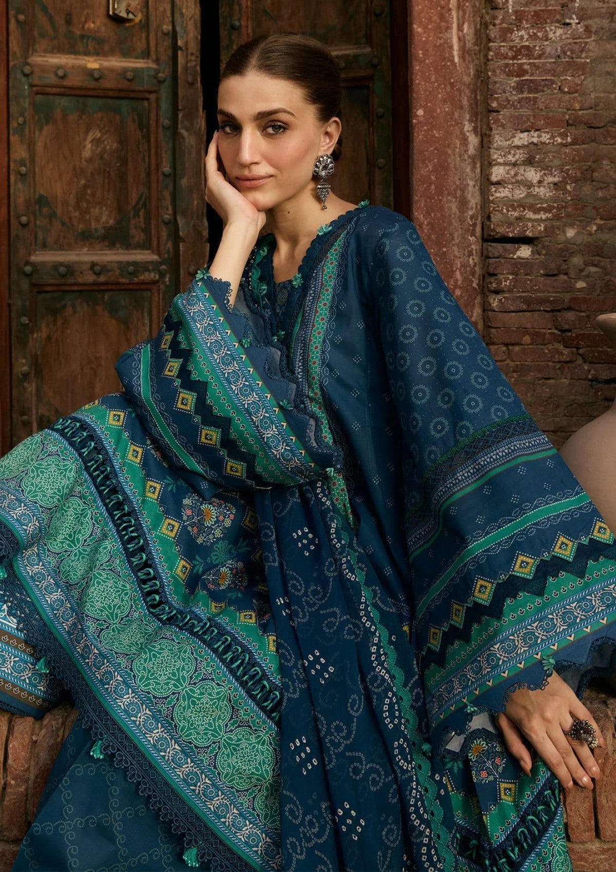 Kahf Aangan Printed Lawn Collection '26