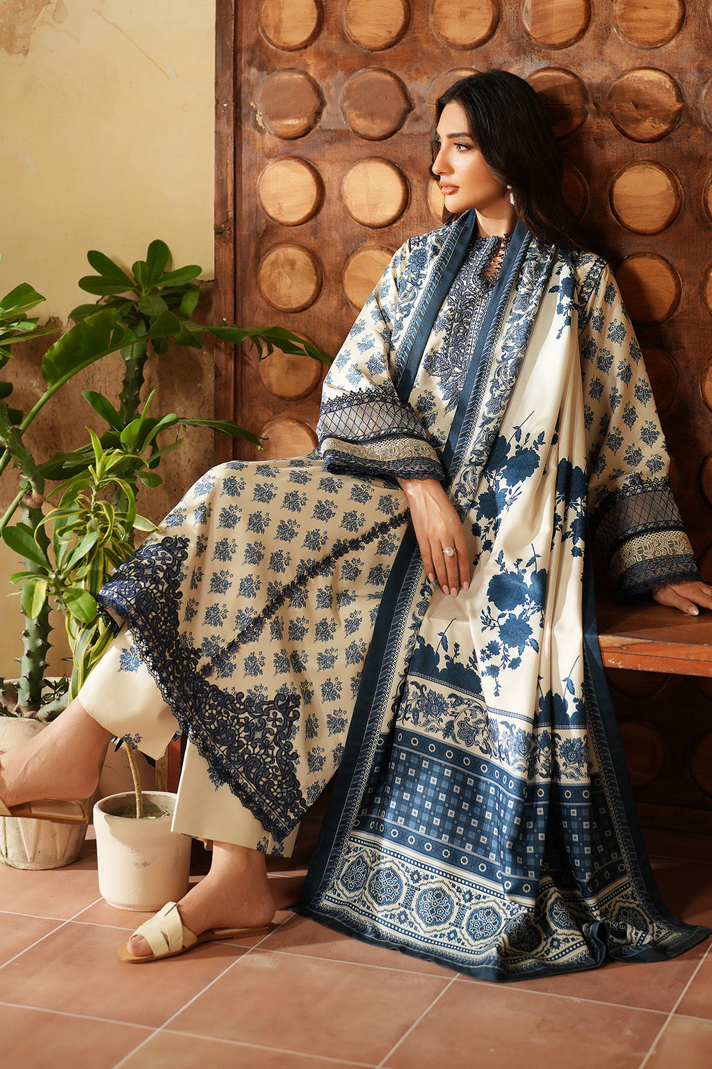 Pre Fall '25 By Iznik