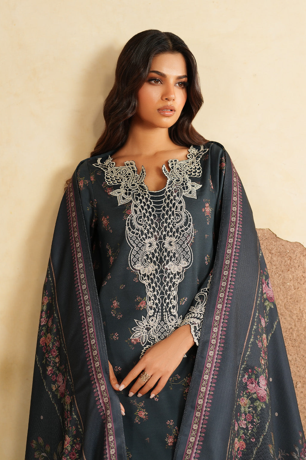 Pre Fall '25 By Iznik
