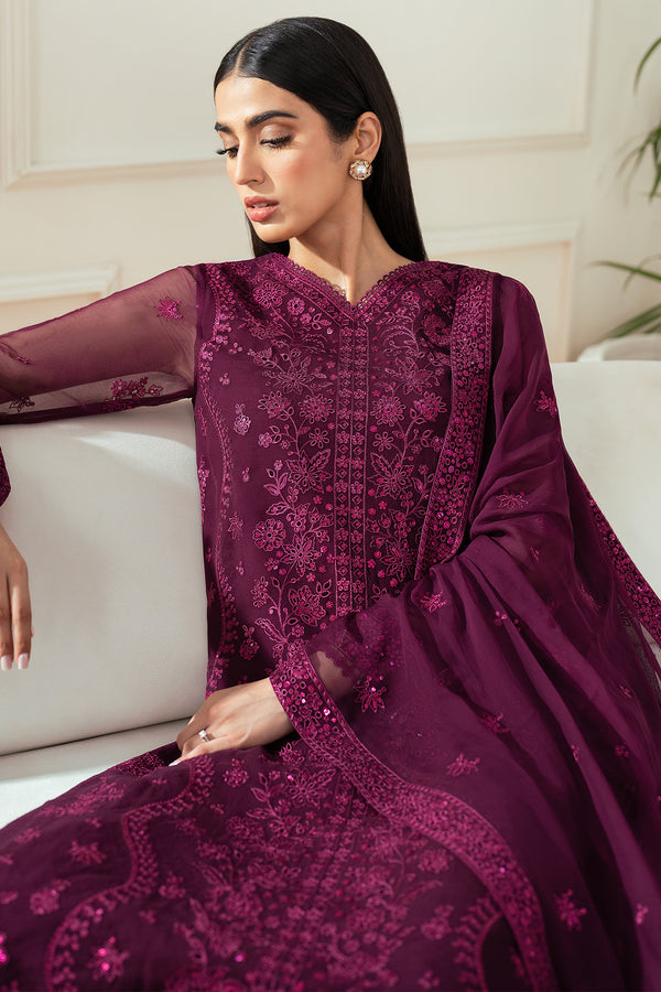 Essence Formals Luxury Collection'25  By Farasha