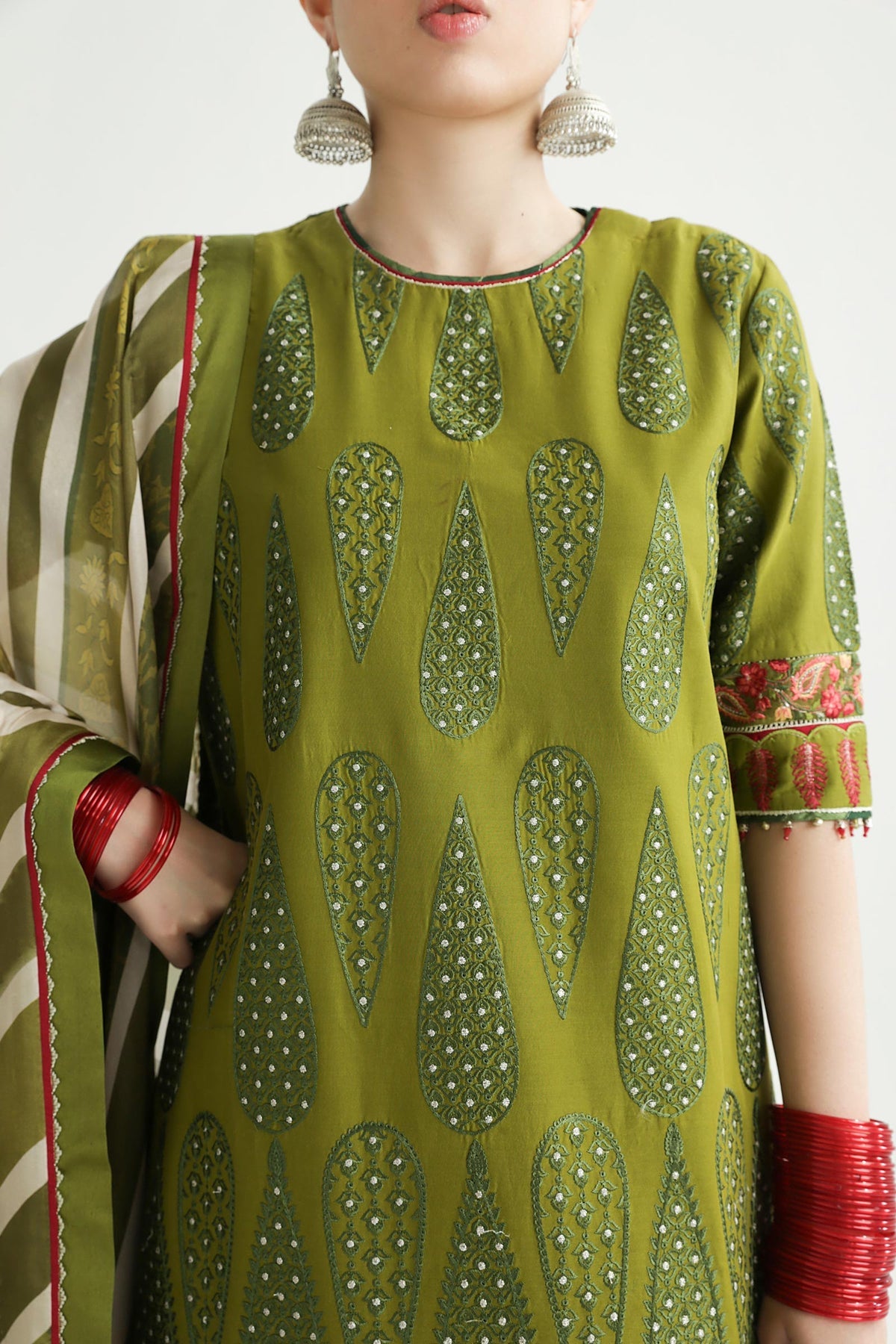 Zarashahjahan Luxury Lawn Collection 24 (8B)