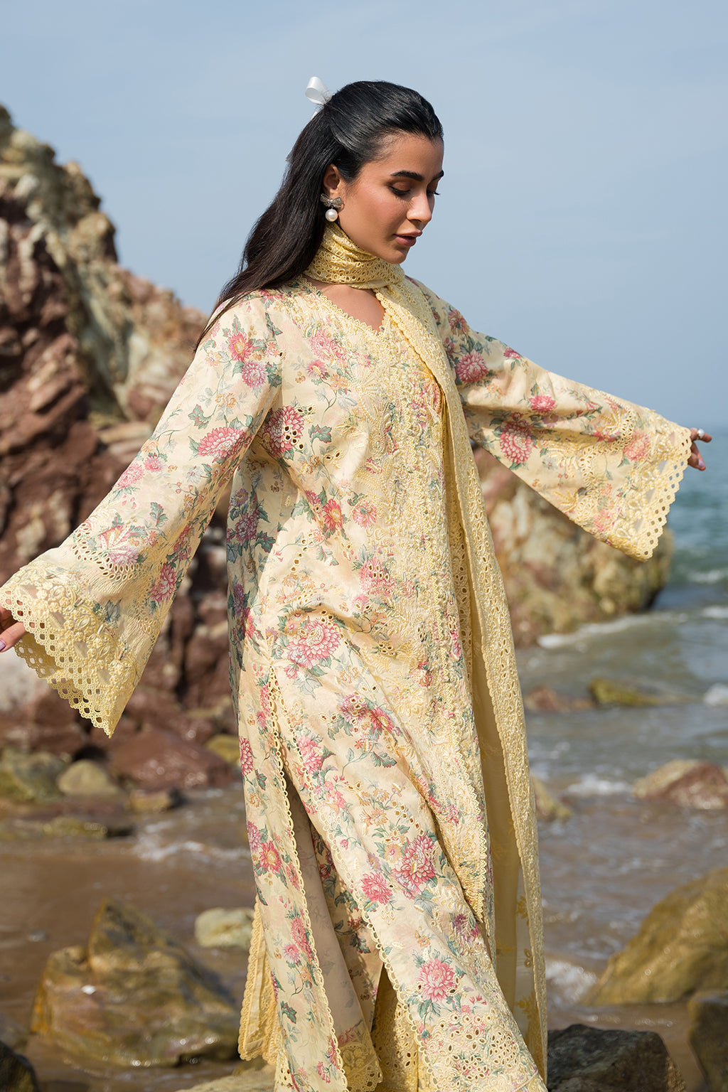 Afrozeh Summer Together Lawn Collection '24 (03)