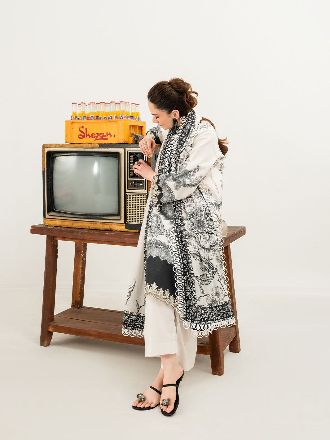 Anaya Lawn Vol 1 '26 BY Mahnur