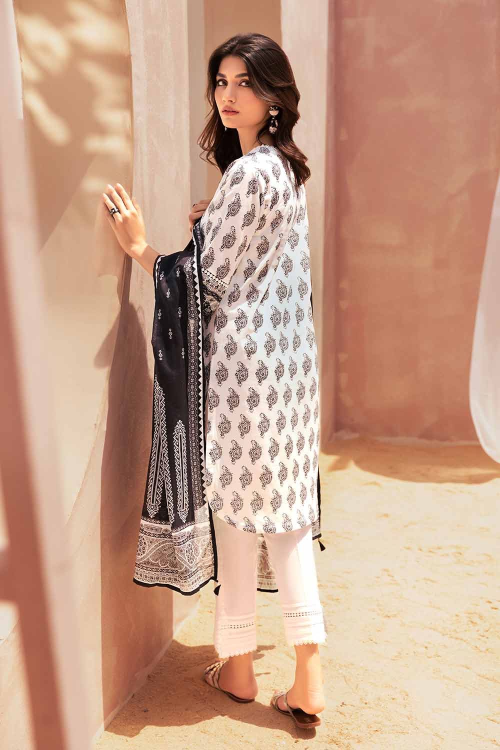 Gul Ahmed Printed Lawn Collection