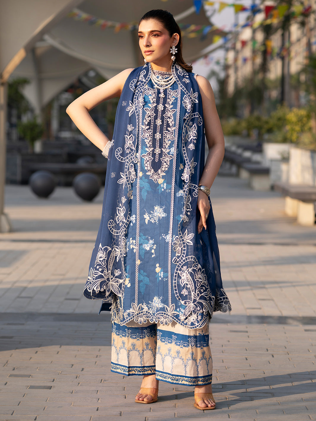 Broadway Luxury Lawn '26 By Mahnur