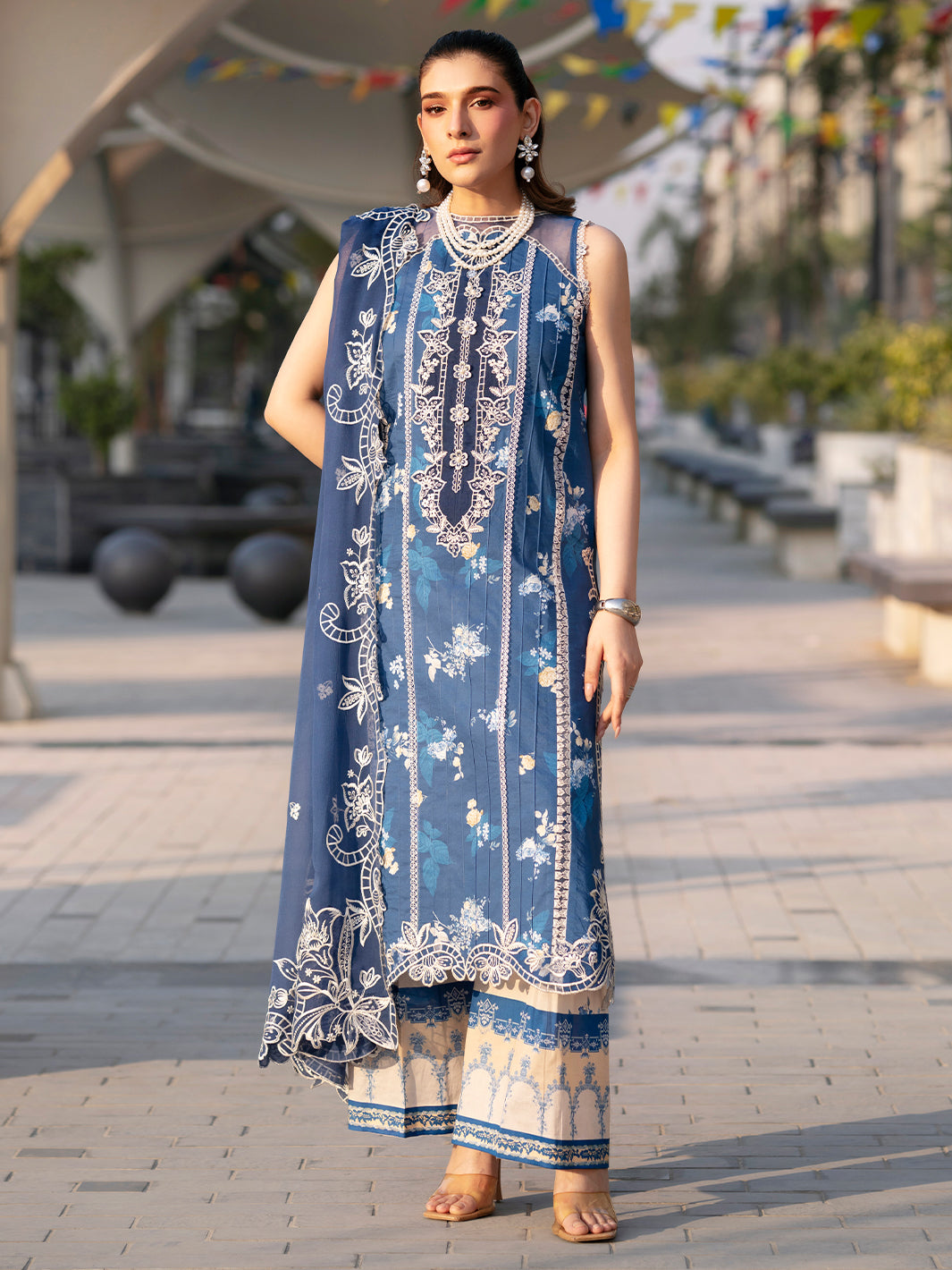 Broadway Luxury Lawn '26 By Mahnur
