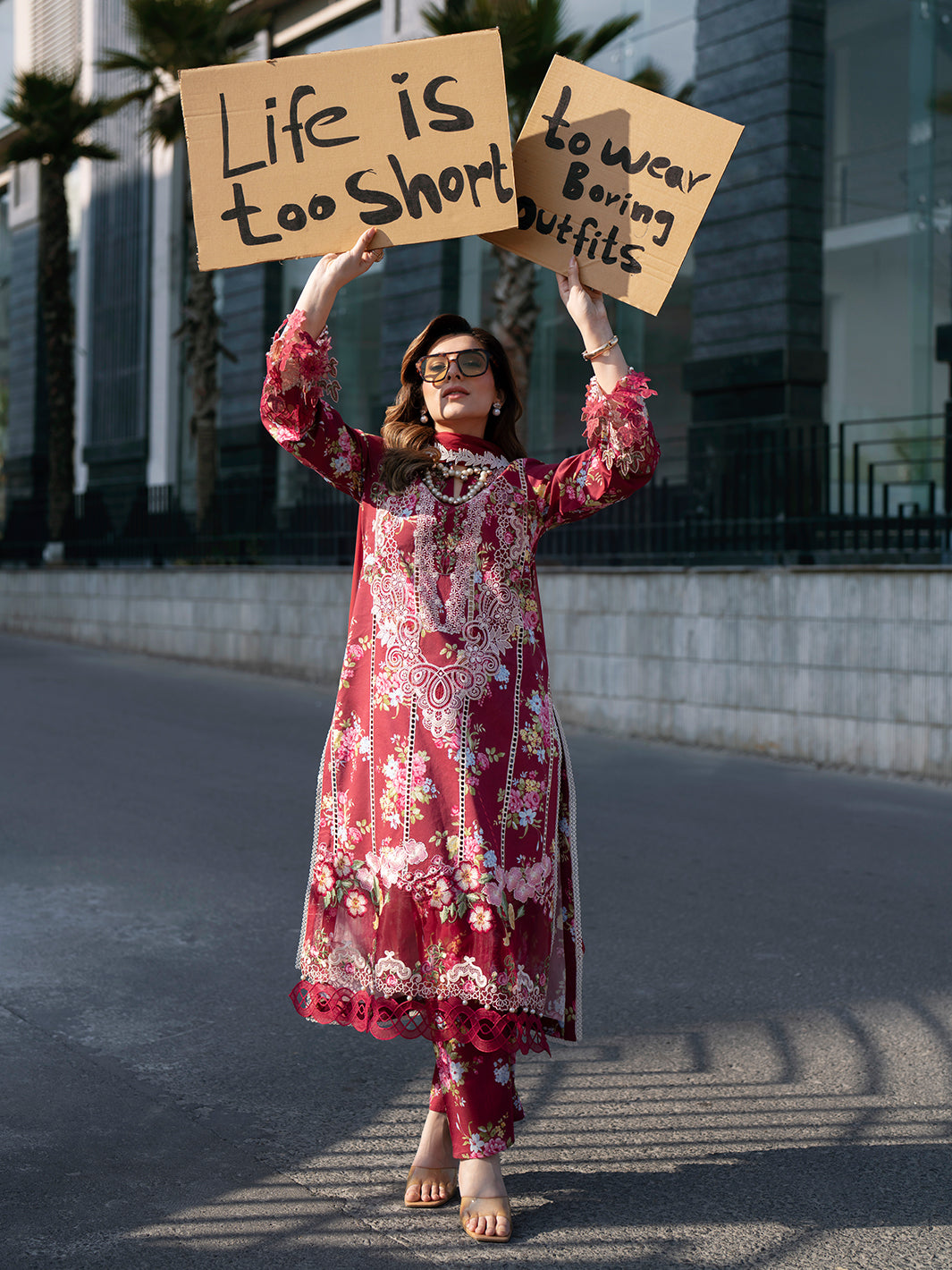 Broadway Luxury Lawn '26 By Mahnur