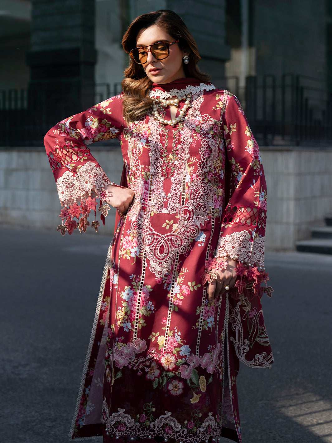 Broadway Luxury Lawn '26 By Mahnur