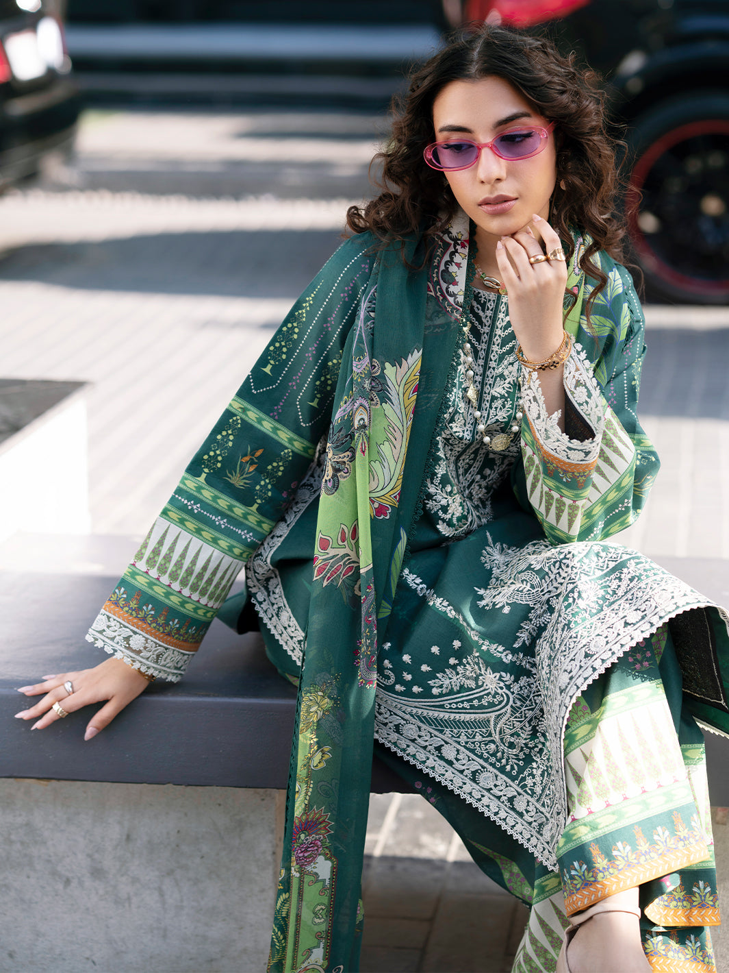 Broadway Luxury Lawn '26 By Mahnur