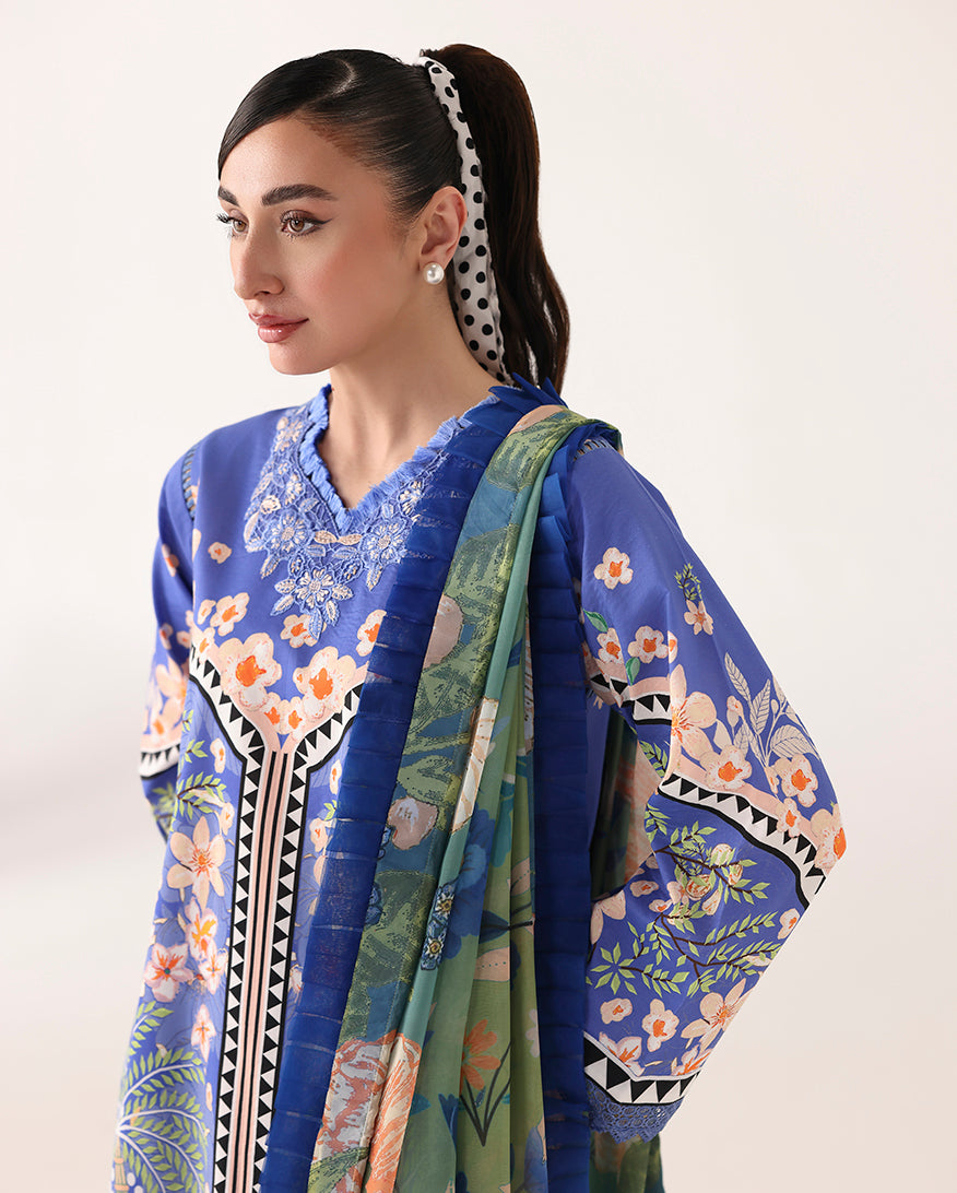 Rosette Lawn By Roheenaz 2026