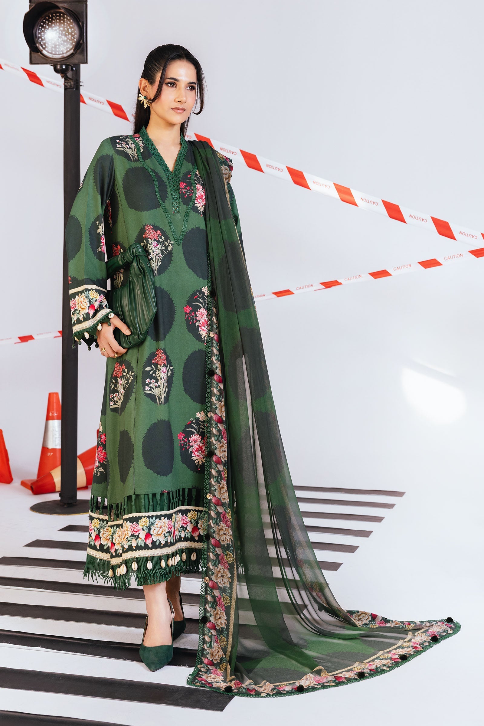 M Basic Unstitched Winter By Maria B