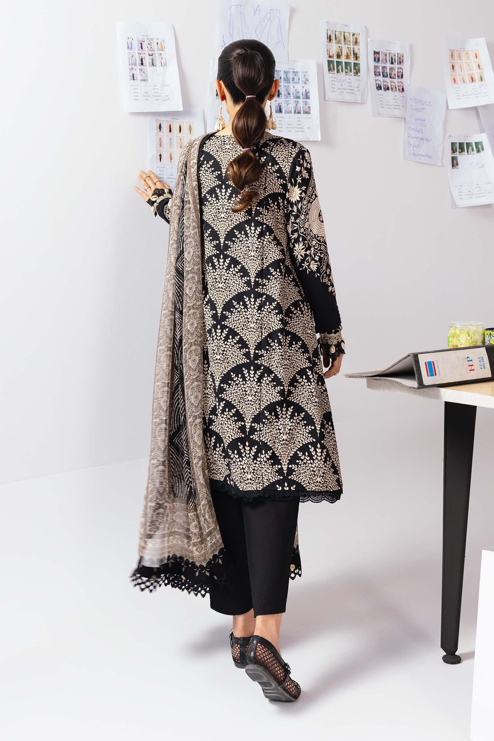 M Basic Unstitched Winter By Maria B