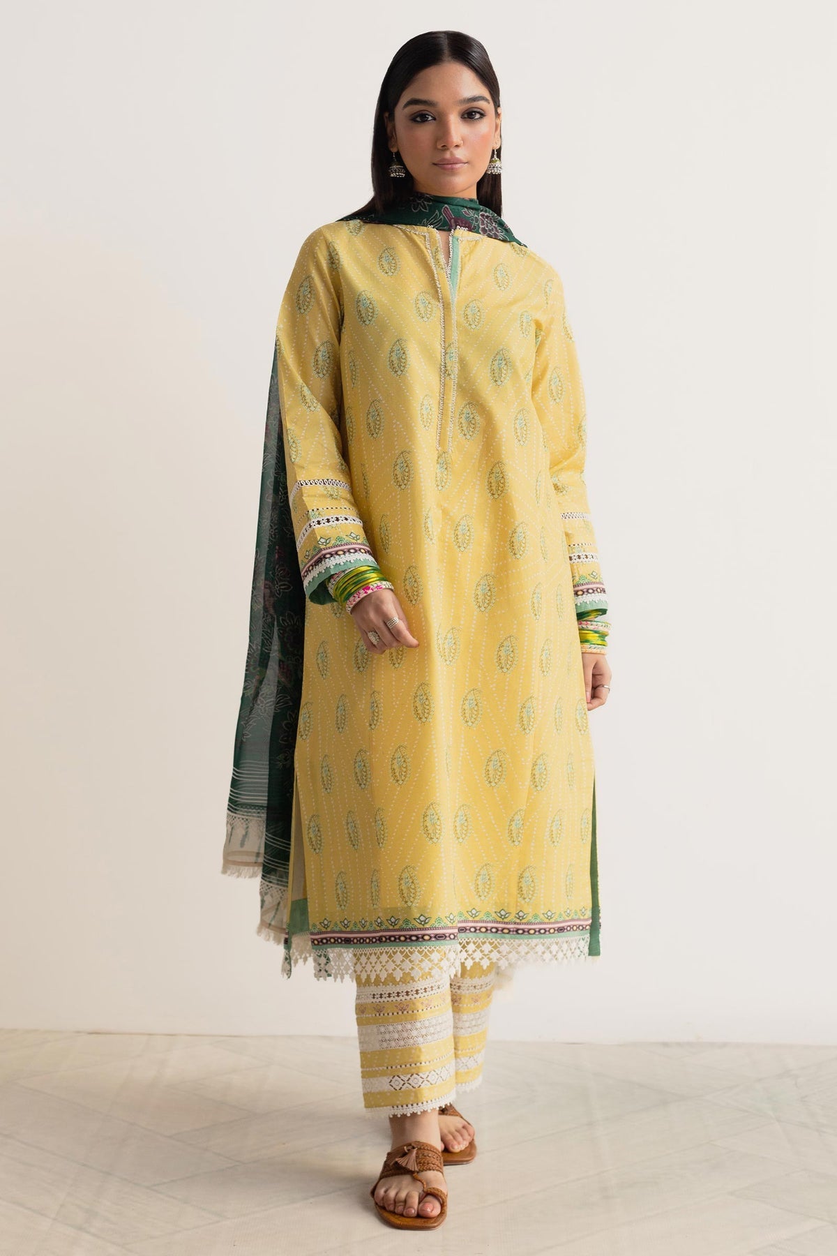 Coco Printed Lawn Collection By ZaraShahjahan D-10