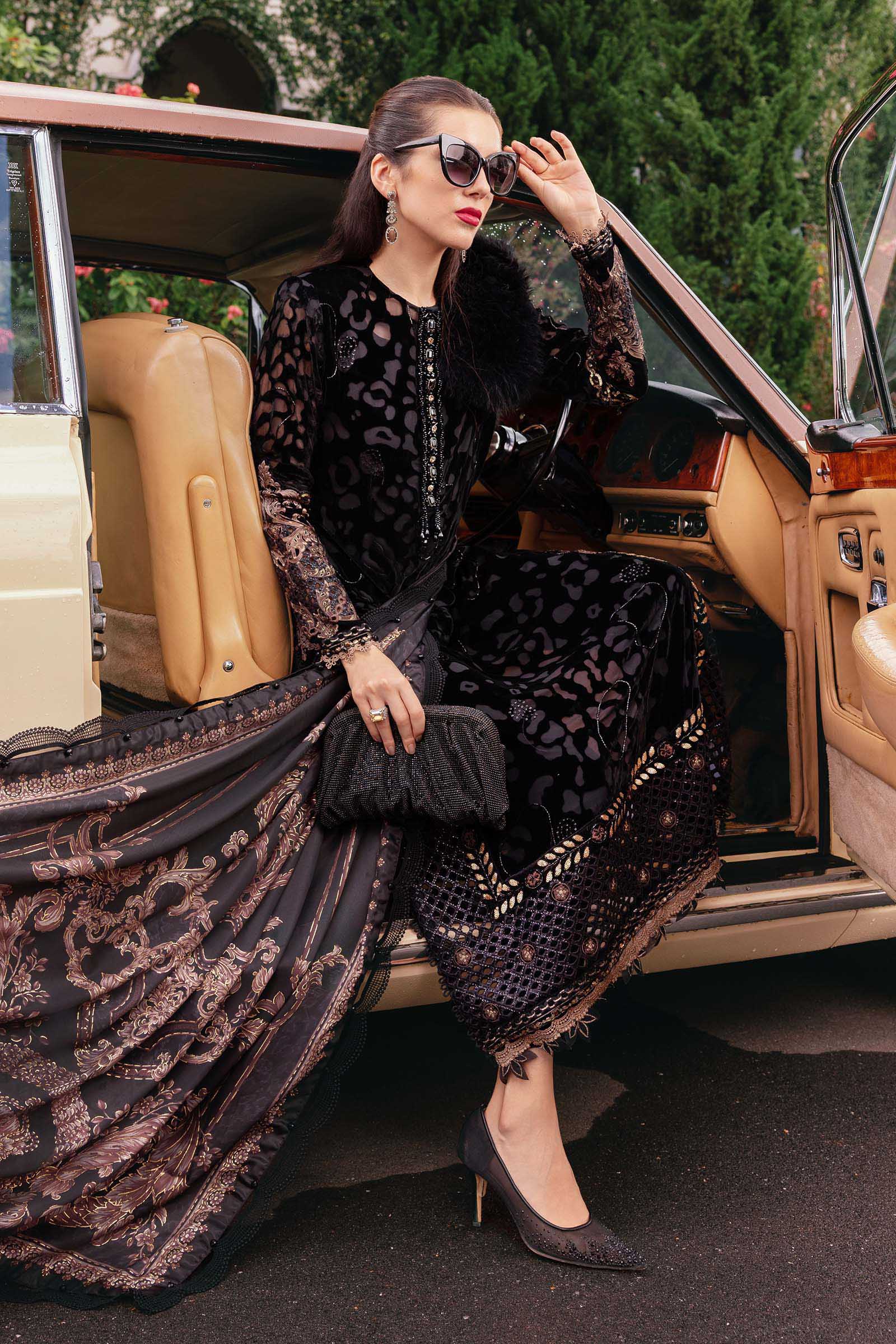 Maria B Winter Luxe Velvet Collection 25