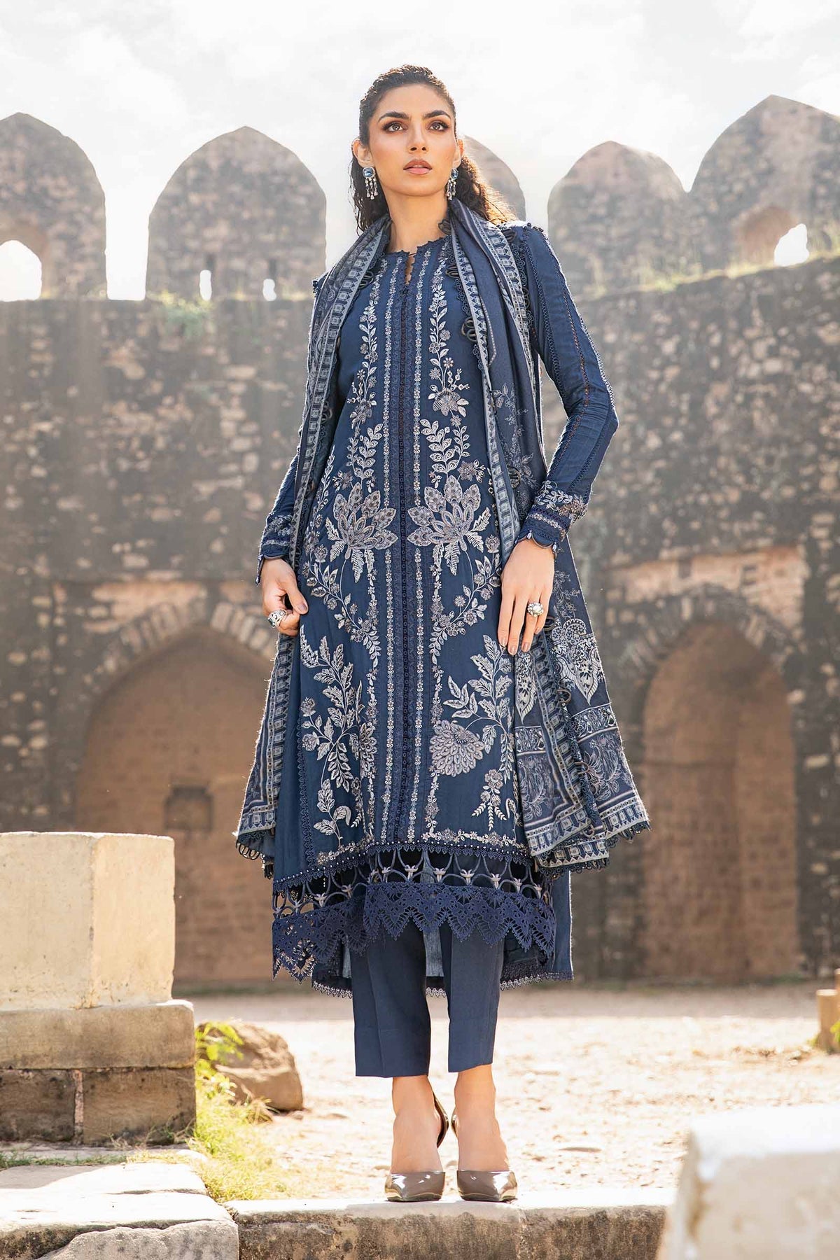 Maria B M Prints Winter Unstitched Printed Linen 24