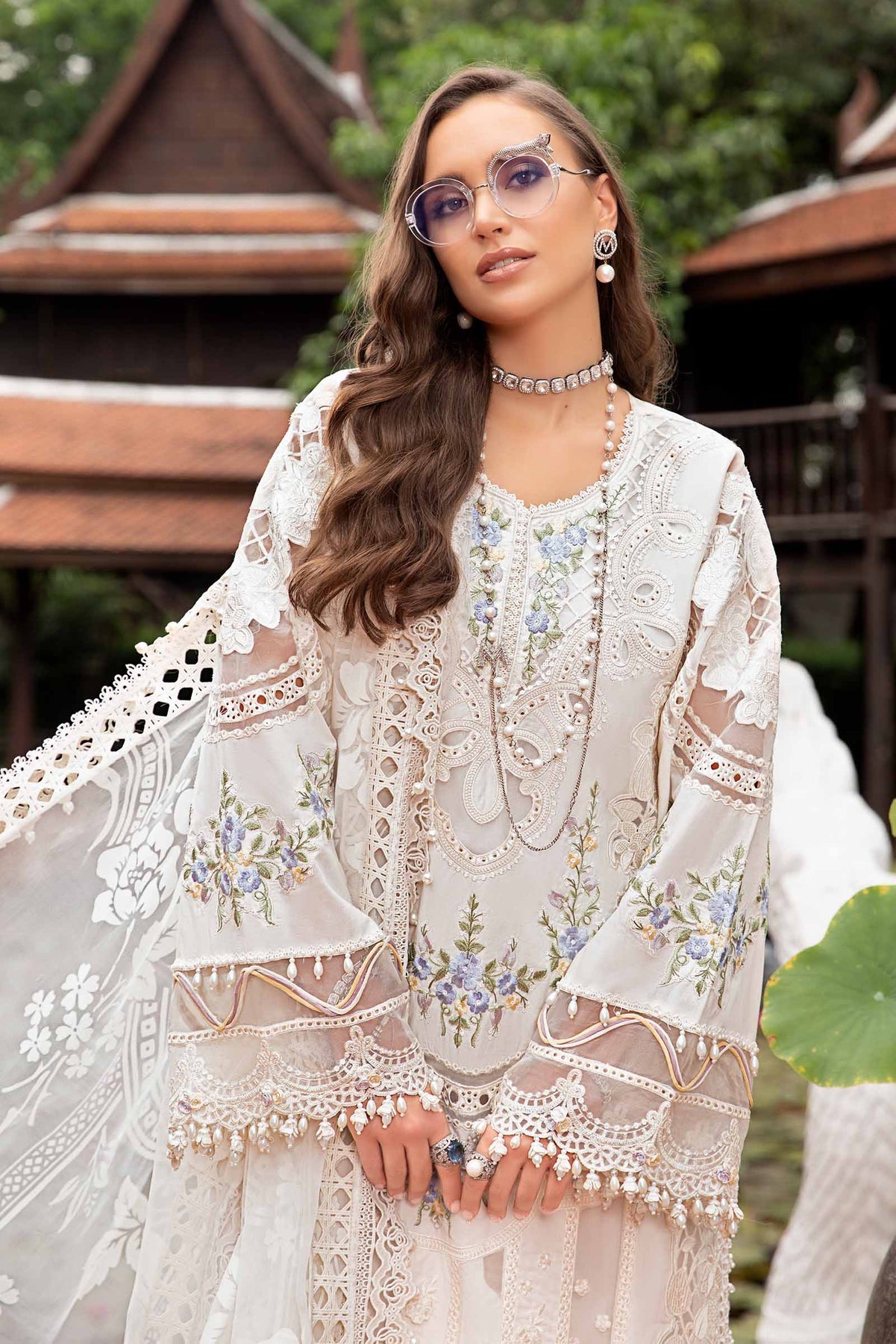 Maria.B Eid 2 Edit Luxury Lawn Collection 24 (04)